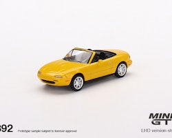 Skala 1/64 Mazda Miata MX-5 (NA) Sunburst Yellow (392) MiJo fr MINI GT Limited Edition