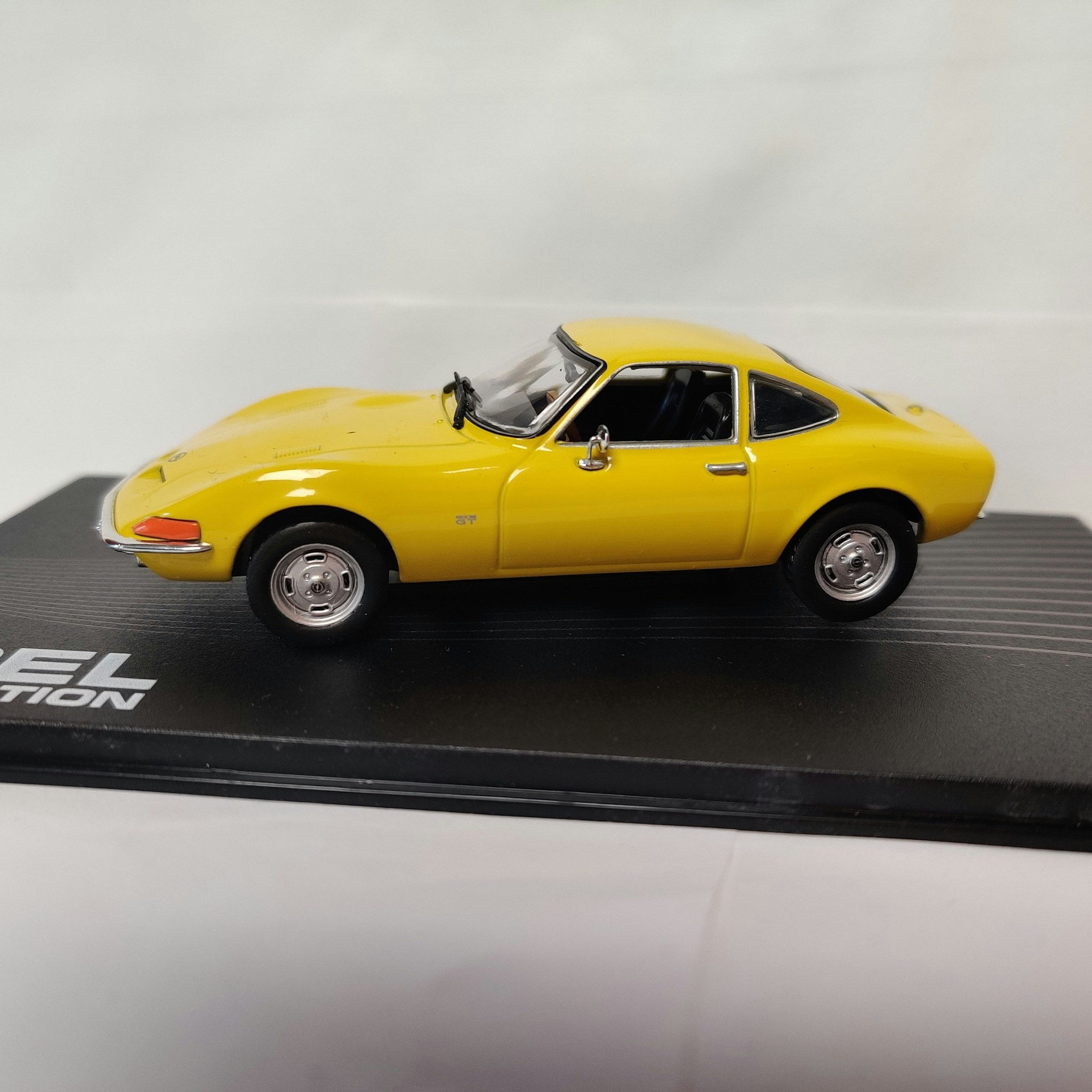 Skala 1/43 - Opel GT 1968-1973, Opel Collection