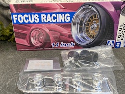 Skala 1/24 Tyres & Rims f plastic models: Focus Racing 14 in fr AOSHIMA