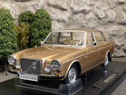 Skala 1/18 Volvo 164, Gold Metallic fr Triple9 Collection