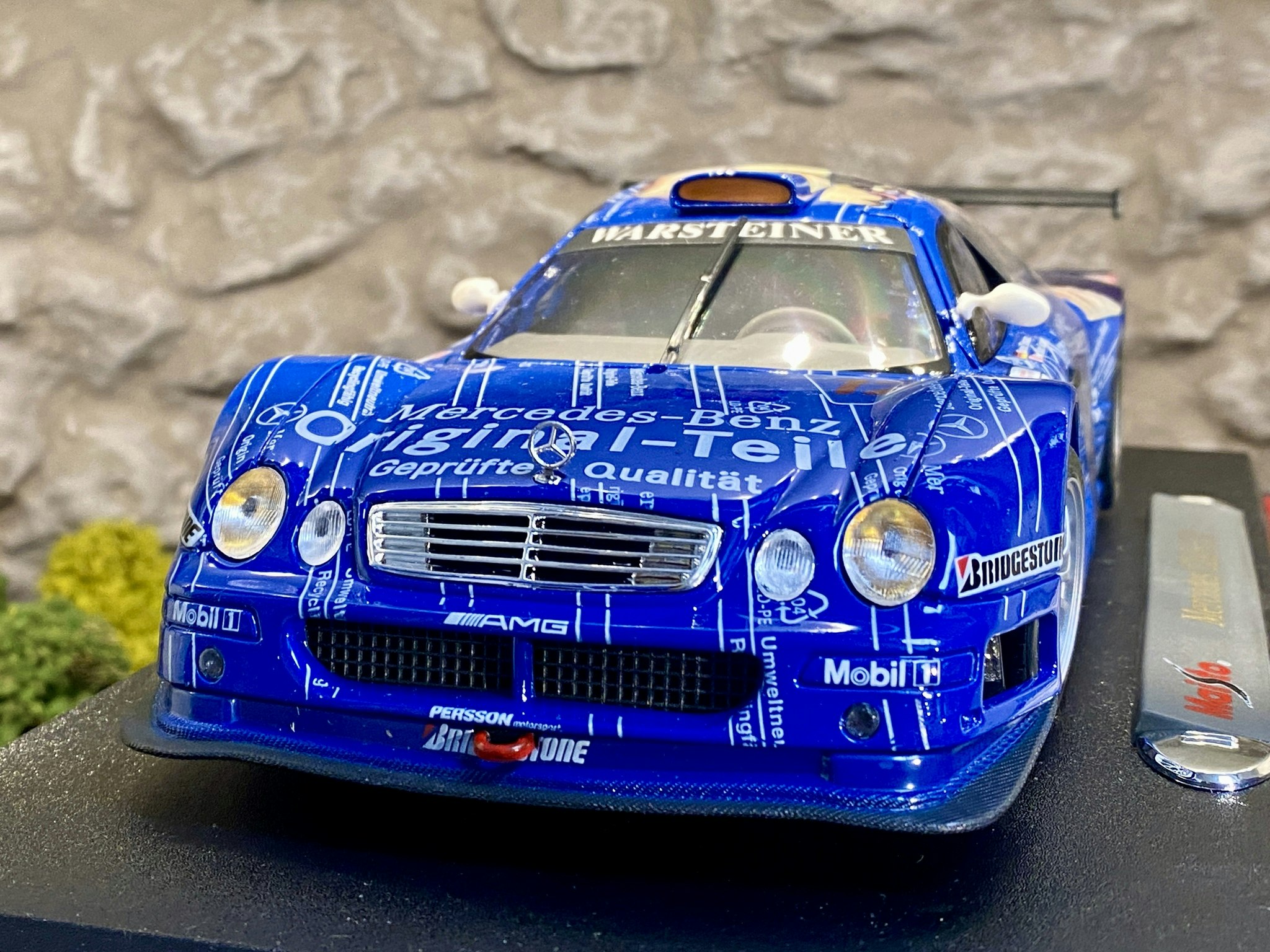 Skala 1/18 Mercedes-Benz CLK-GTR fr Maisto