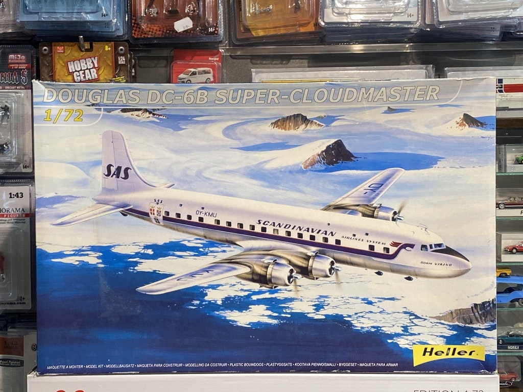 Skala 1/72 Douglas DC-6B Super Cloudmaster, Plastic building kit fr Heller