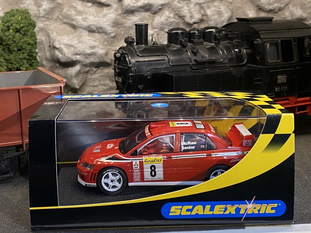 Skala 1/32 An. Slotcar - Mitsubishi Lancer Evo 7 WRC #8 fr Scalextric