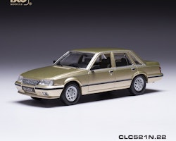 Skala 1/43 Opel Senator A2 83', beige metalic, fr IXO models