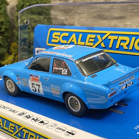 Skala 1/32 Scalextric Slot Car: Ford Escort MkI - Tony Paxman Racing