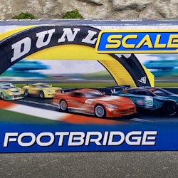 Skala 1/32 Scalextric Footbridge "Dunlop" C8332