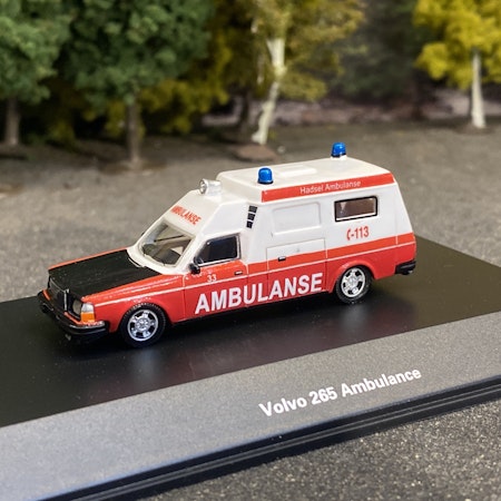 Skala 1/87 H0 - Volvo 265 Ambulance Norway fr BOS - Best Of Show