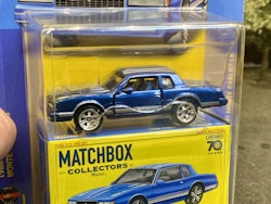 Skala 1/64 MATCHBOX Collectors 70 years - Chevy Monte Carlo LS 88' Blue