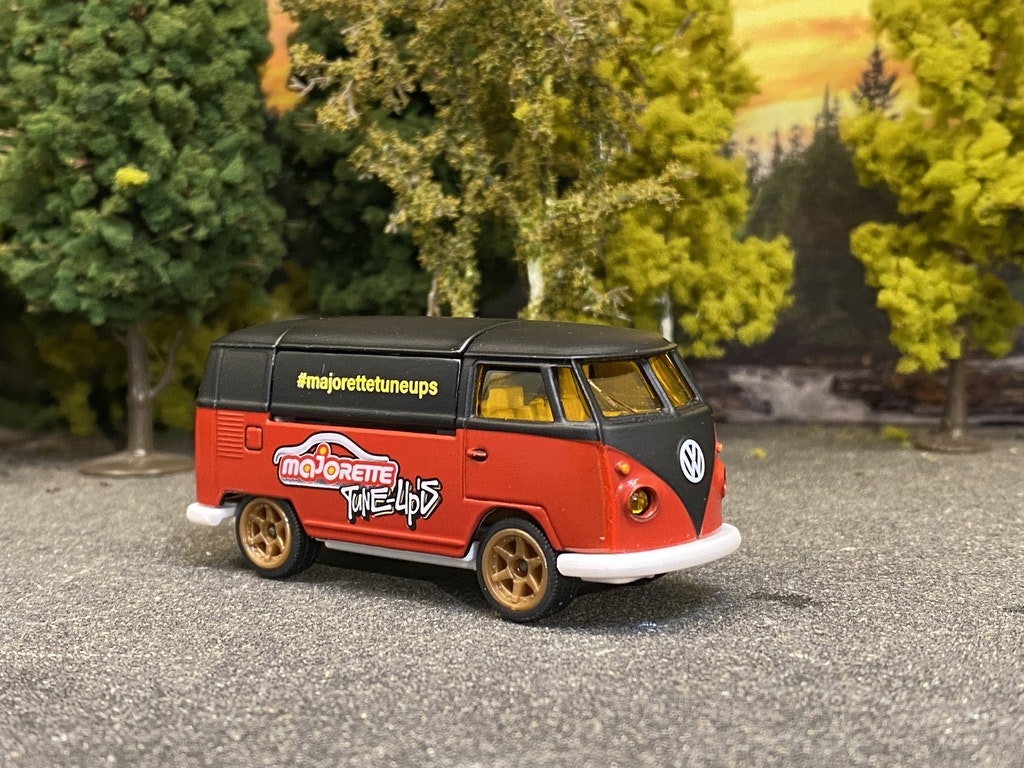 Skala 1/64 Volkswagen T1 Food Wagon fr Majorette - Model of the year 21'