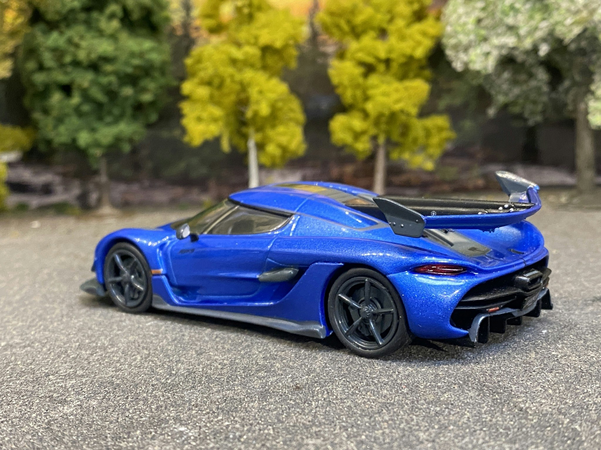 Skala 1/43 Koenigsegg Jesko 5,0 V8 1599hp, Blue fr Solido