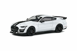 Skala 1/43 Shelby Mustang GT 500 Fast Track, White w Bl stripes fr Solido