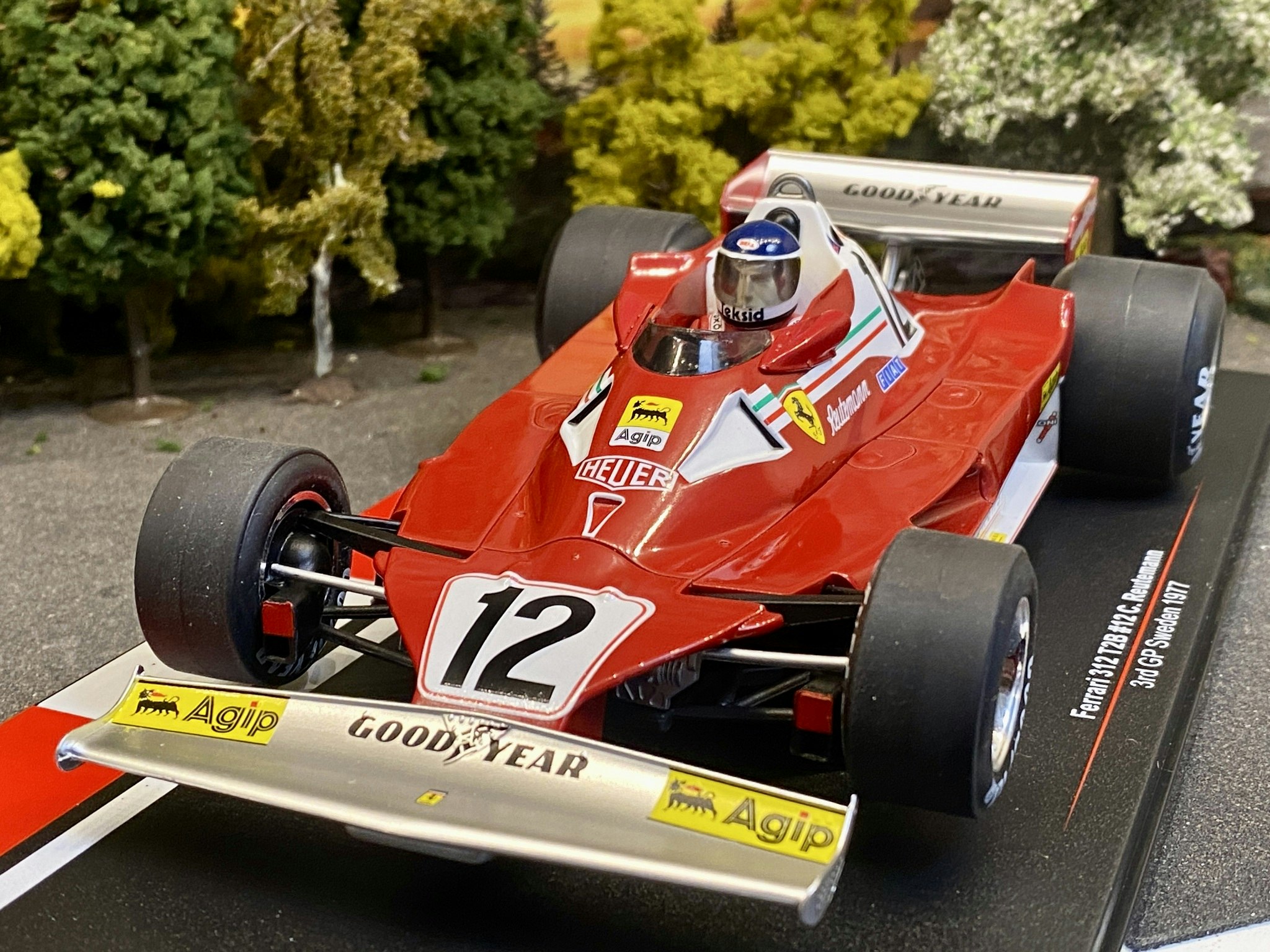 Skala 1/18 Ferrari 312 T2B # GP Sweden 77' fr MCG Model Car Group