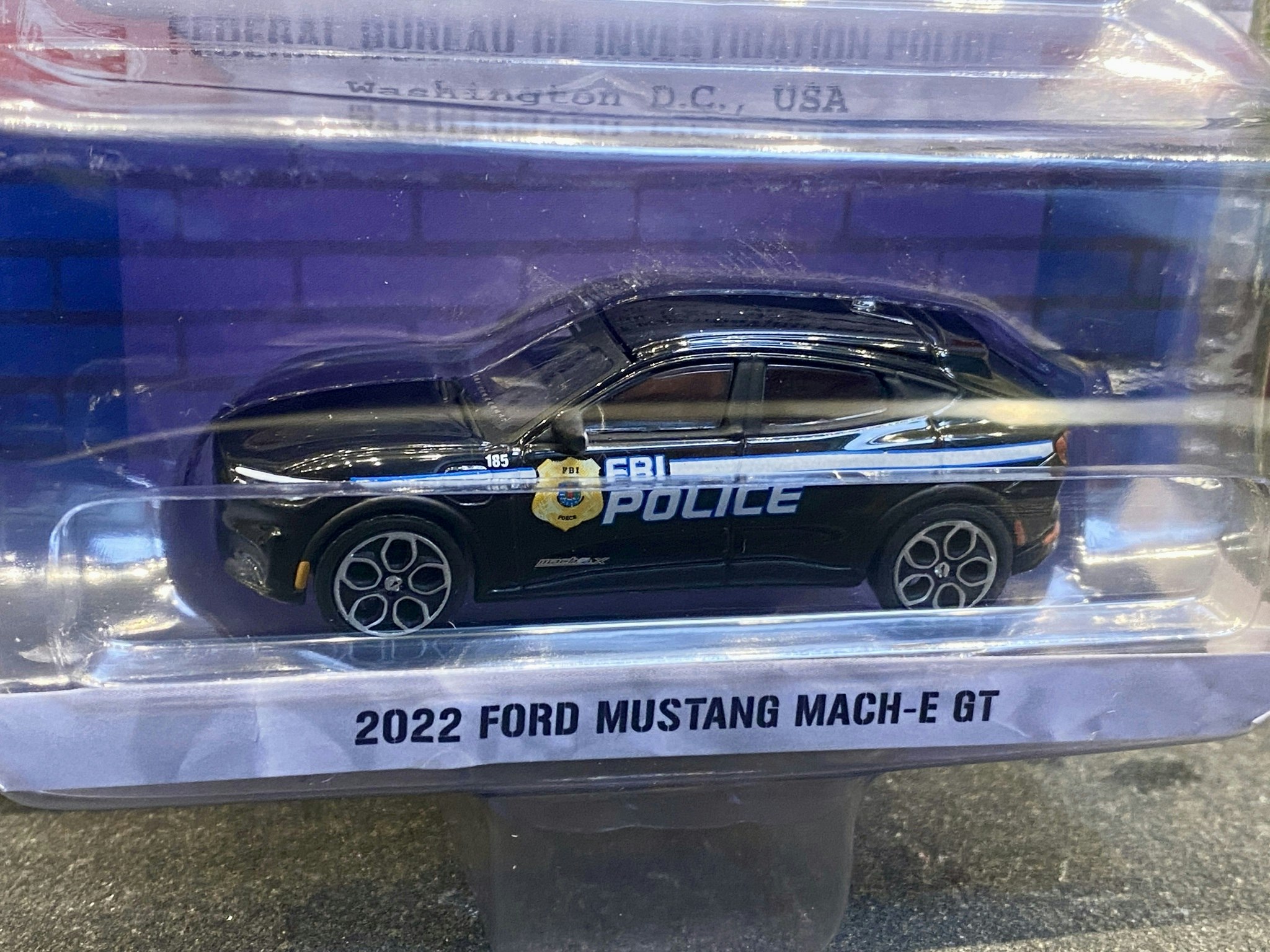 Skala 1/64 Hot Pursuit - Ford Mustang Mach-E GT 22' Police fr Greenlight