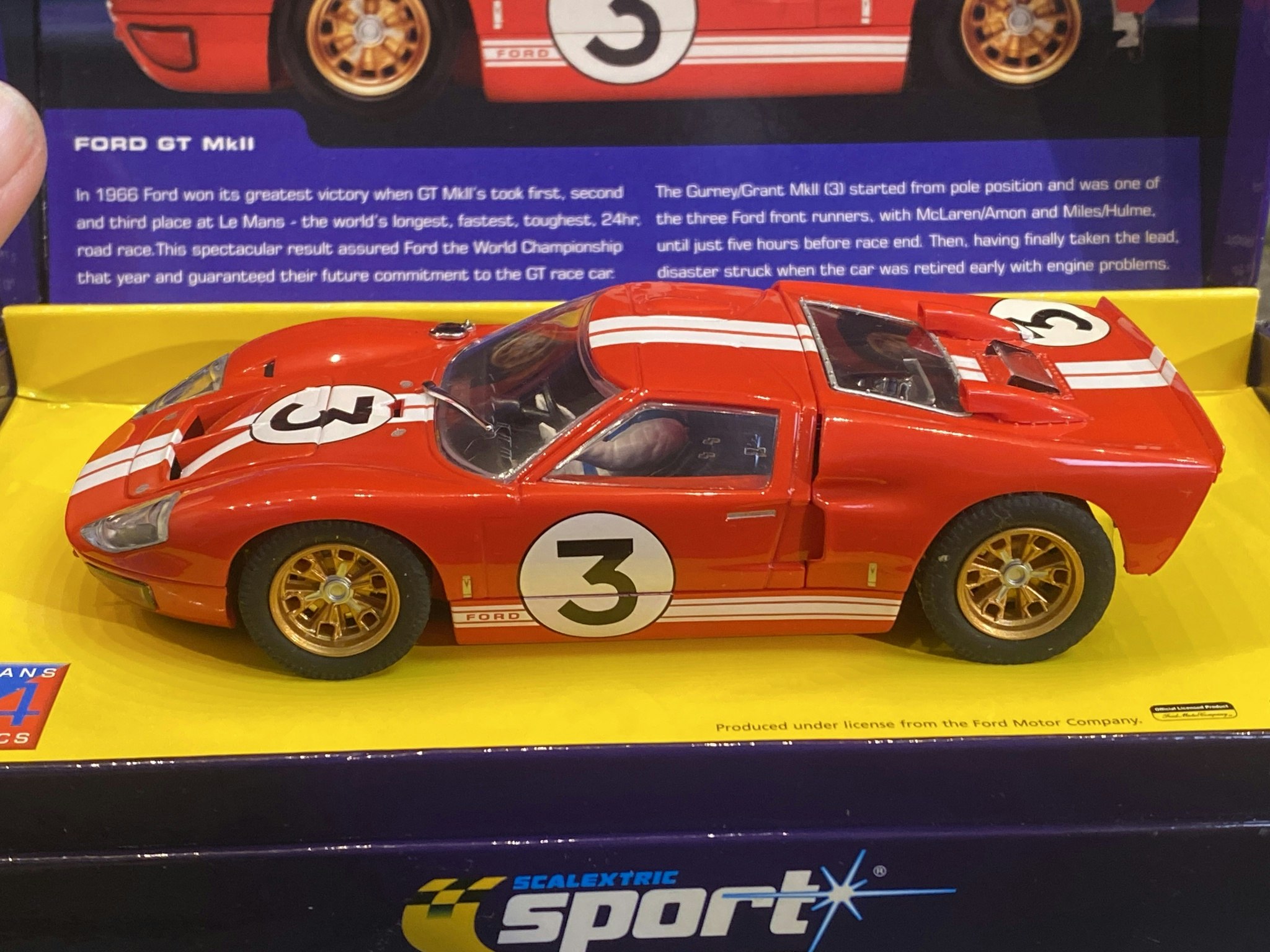 Skala 1/32 Analogue Slotcar - Ford GT MKII #3 Le Mans 1966 fr Scalextric