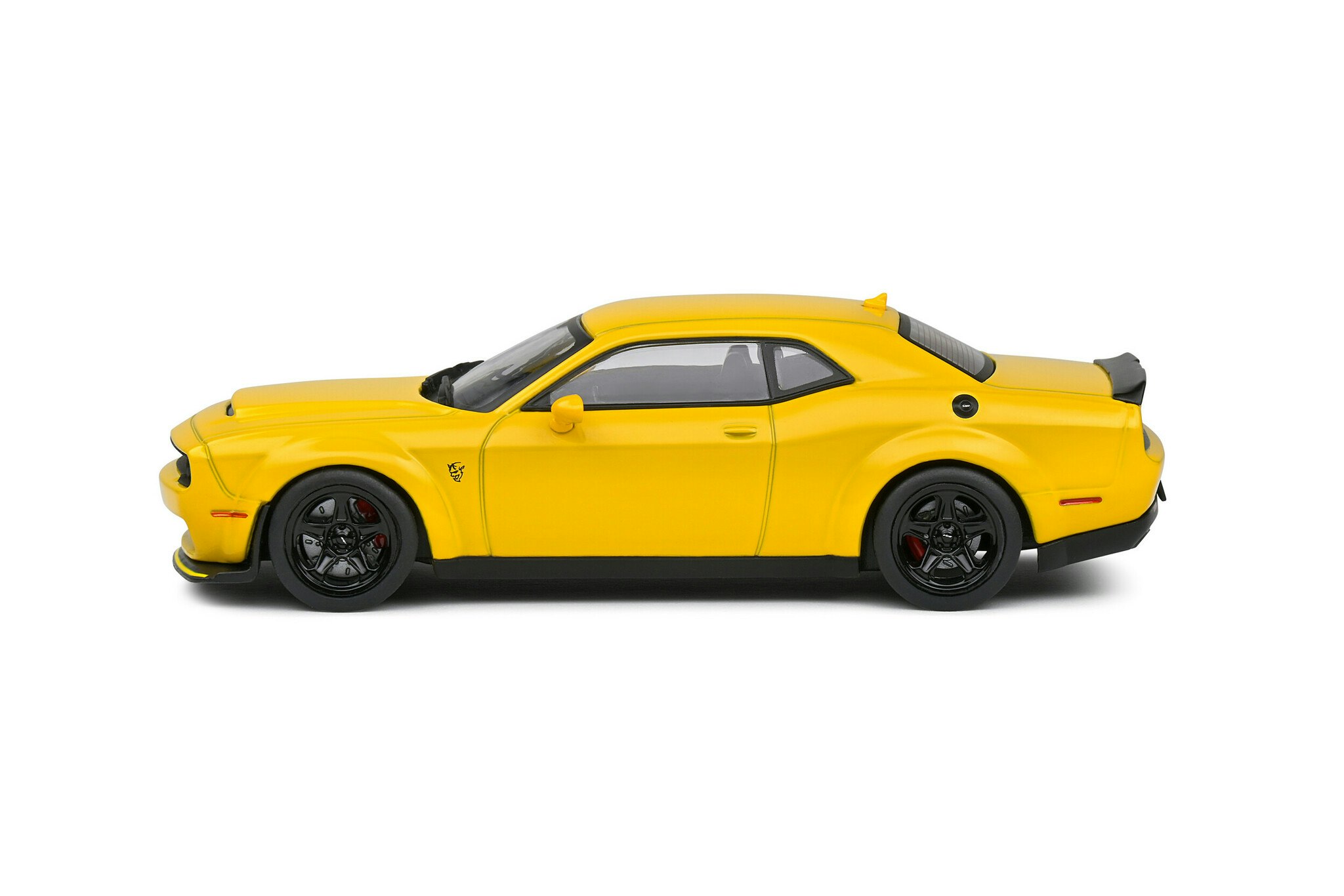 Skala 1/43 Dodge Challenger – Demon Yellow – 2018 fr Solido