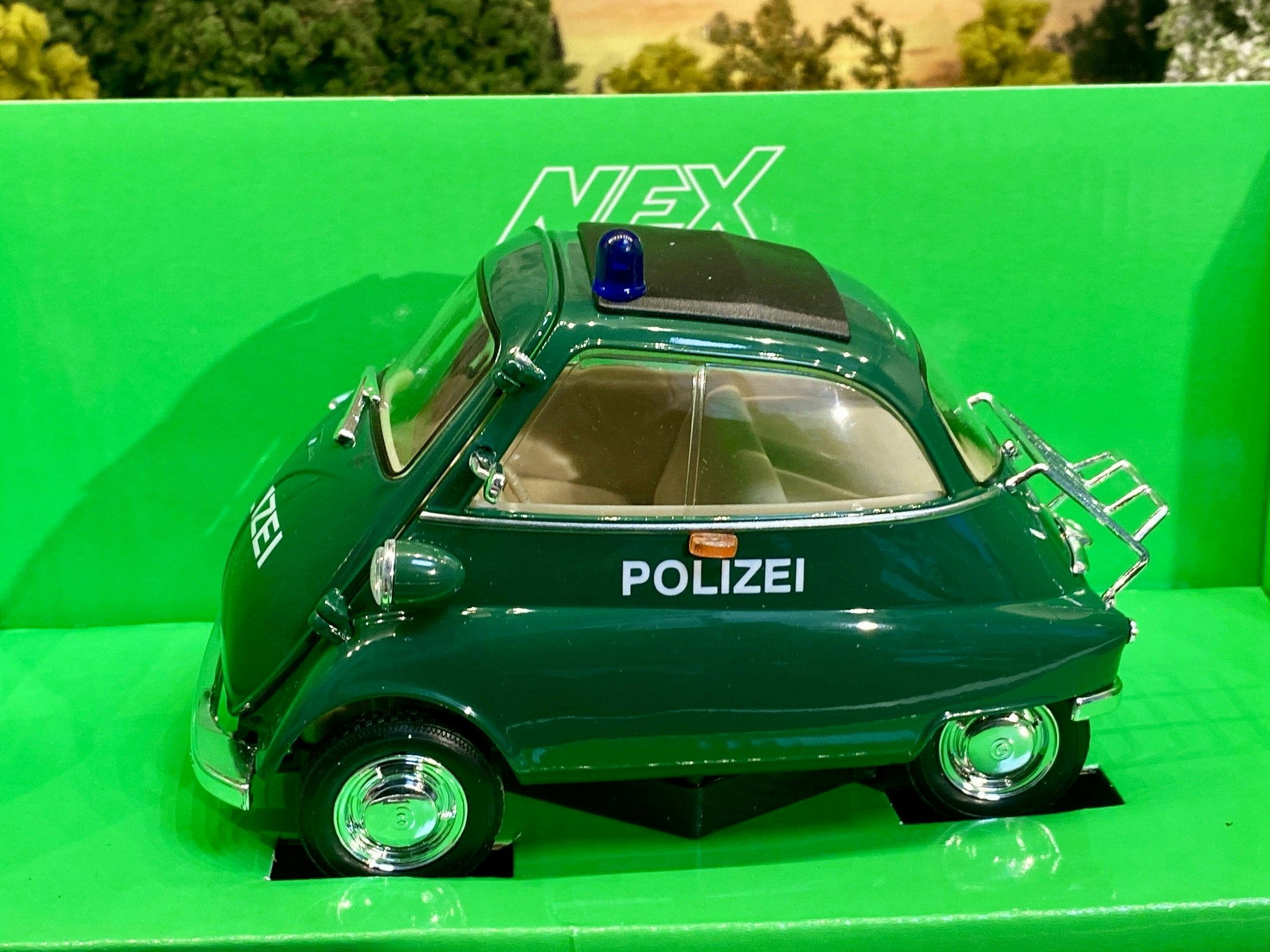 Skala 1/18 BMW Isetta, Polizei German Police car fr Welly / Nex Models