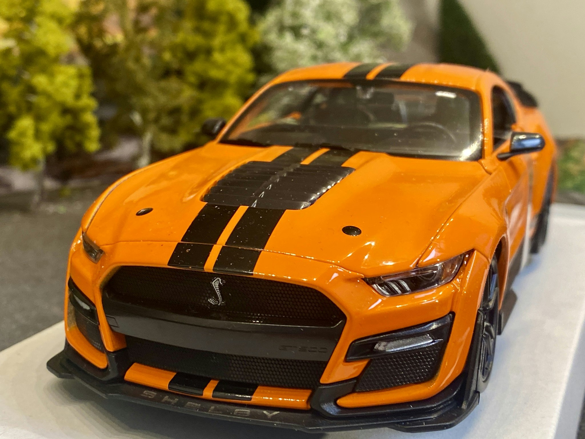 Skala 1/24 2020 Mustang Shelby GT500, Orange/blk fr Maisto Special Edition