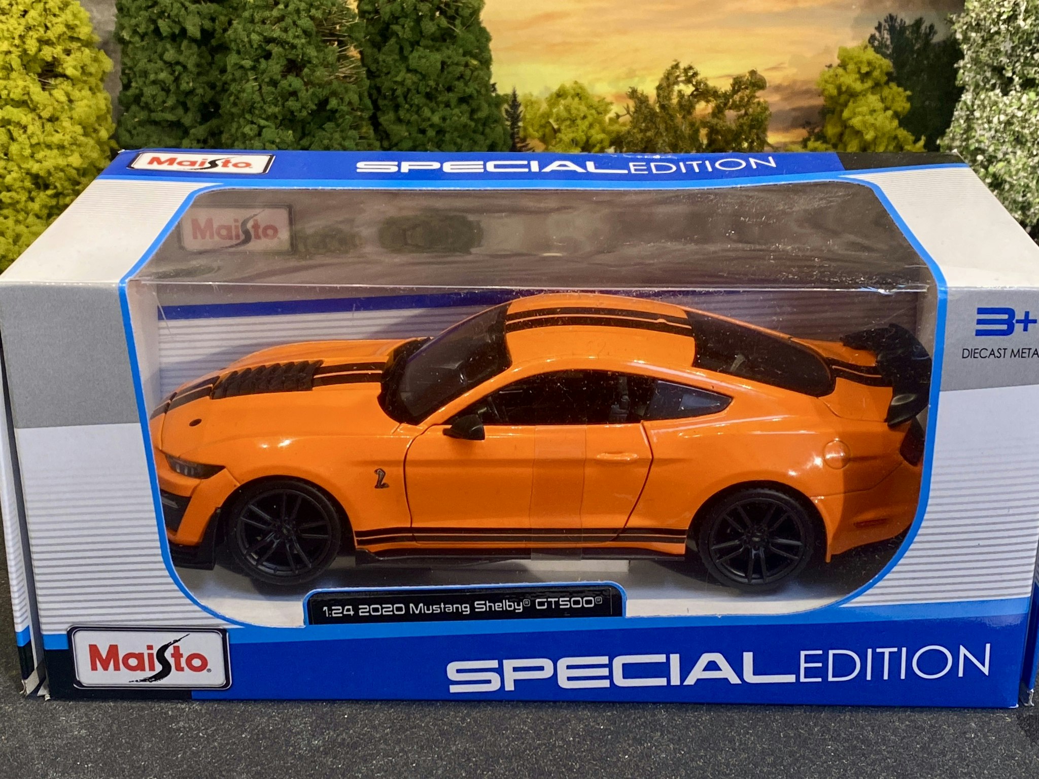 Skala 1/24 2020 Mustang Shelby GT500, Orange/blk fr Maisto Special Edition