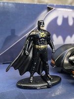 Skala 1/43: Batmobile & Batman figure - Die-cast kit fr Jada