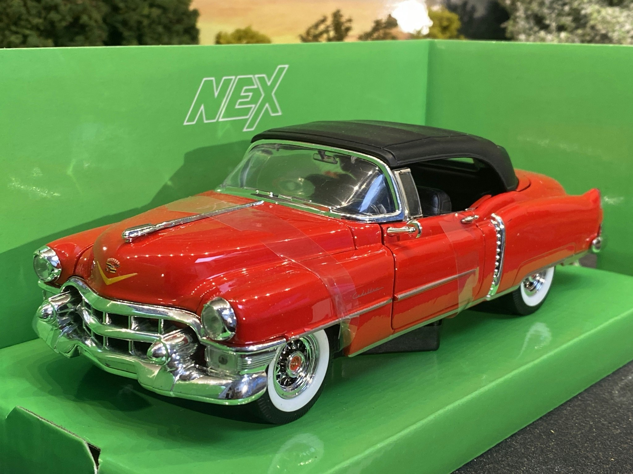 Skala 1/24 Cadillac Eldorado 1953 fr Nex models / Welly