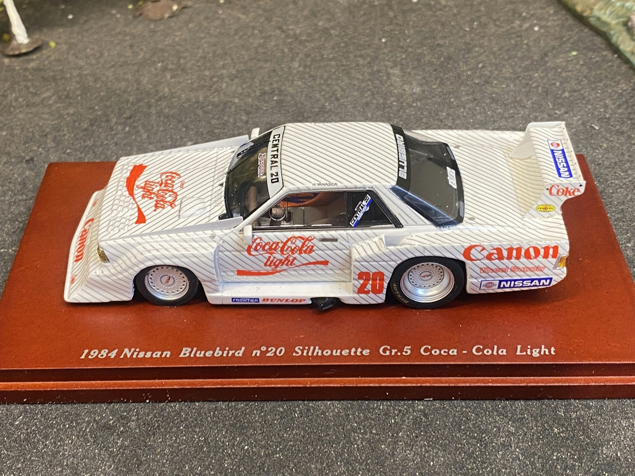 Skala 1/43 84' Nissan Bluebird #20 Silhouette Gr 5 Coca-Cola Light f TSM