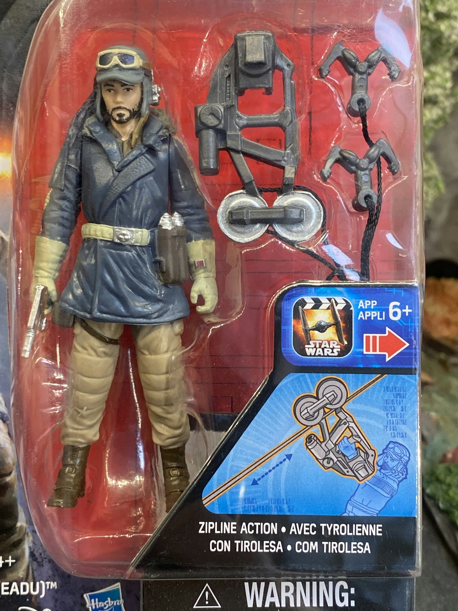 Skala 1/18 Star Wars, Rouge one: Captain Cassian Andor (EADU) fr Disney
