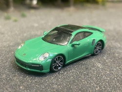 Skala 1/87 - 2020 Porsche 911 (992) Turbo S, green fr Minichamps