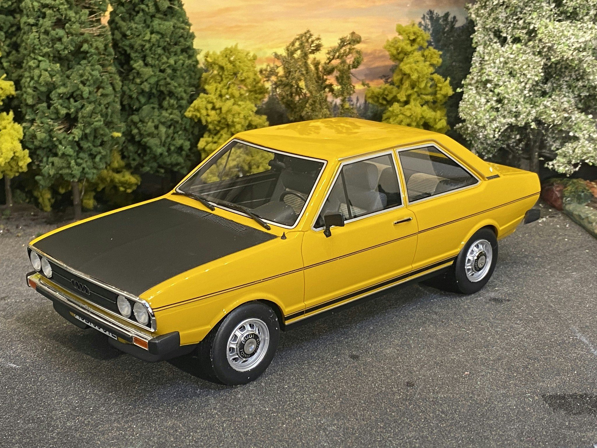 Skala 1/18 Audi 80 GTE 72' Orange/black fr BoS Best of Show Limited Edition