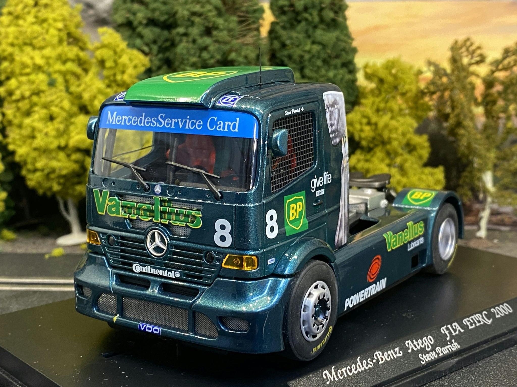 Skala 1/32 An. Slotcar/truck fr FLY/GB Track: Mercedes-Benz Atego, FIA ETRC 2000