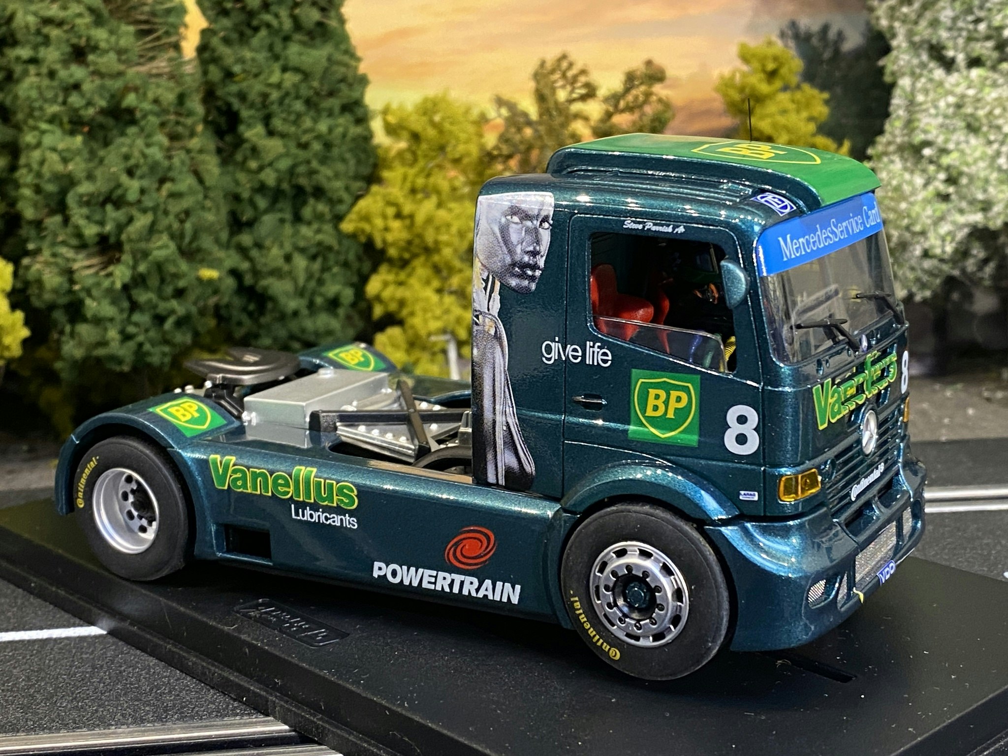 Skala 1/32 An. Slotcar/truck fr FLY/GB Track: Mercedes-Benz Atego, FIA ETRC 2000