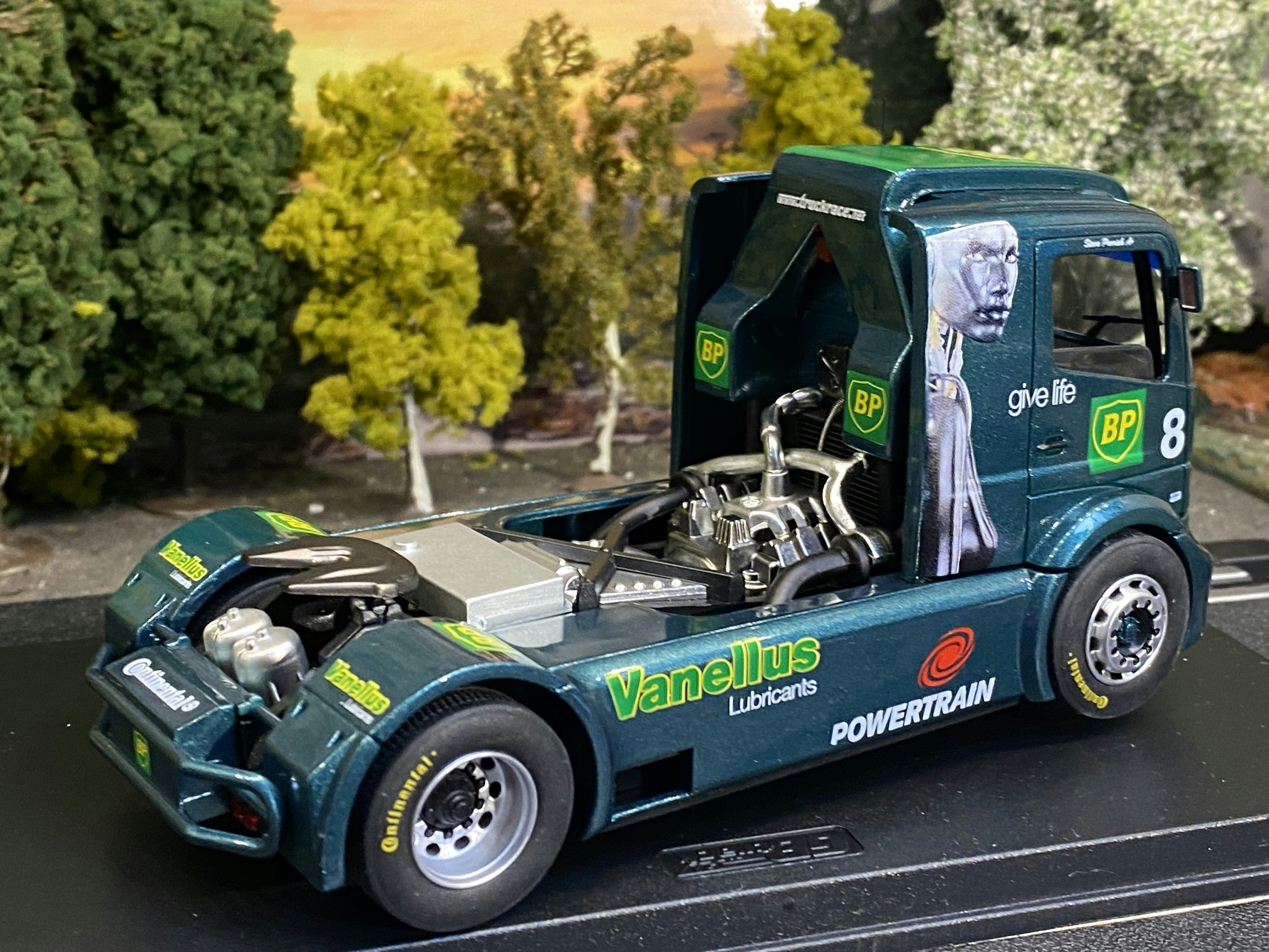 Skala 1/32 An. Slotcar/truck fr FLY/GB Track: Mercedes-Benz Atego, FIA ETRC 2000