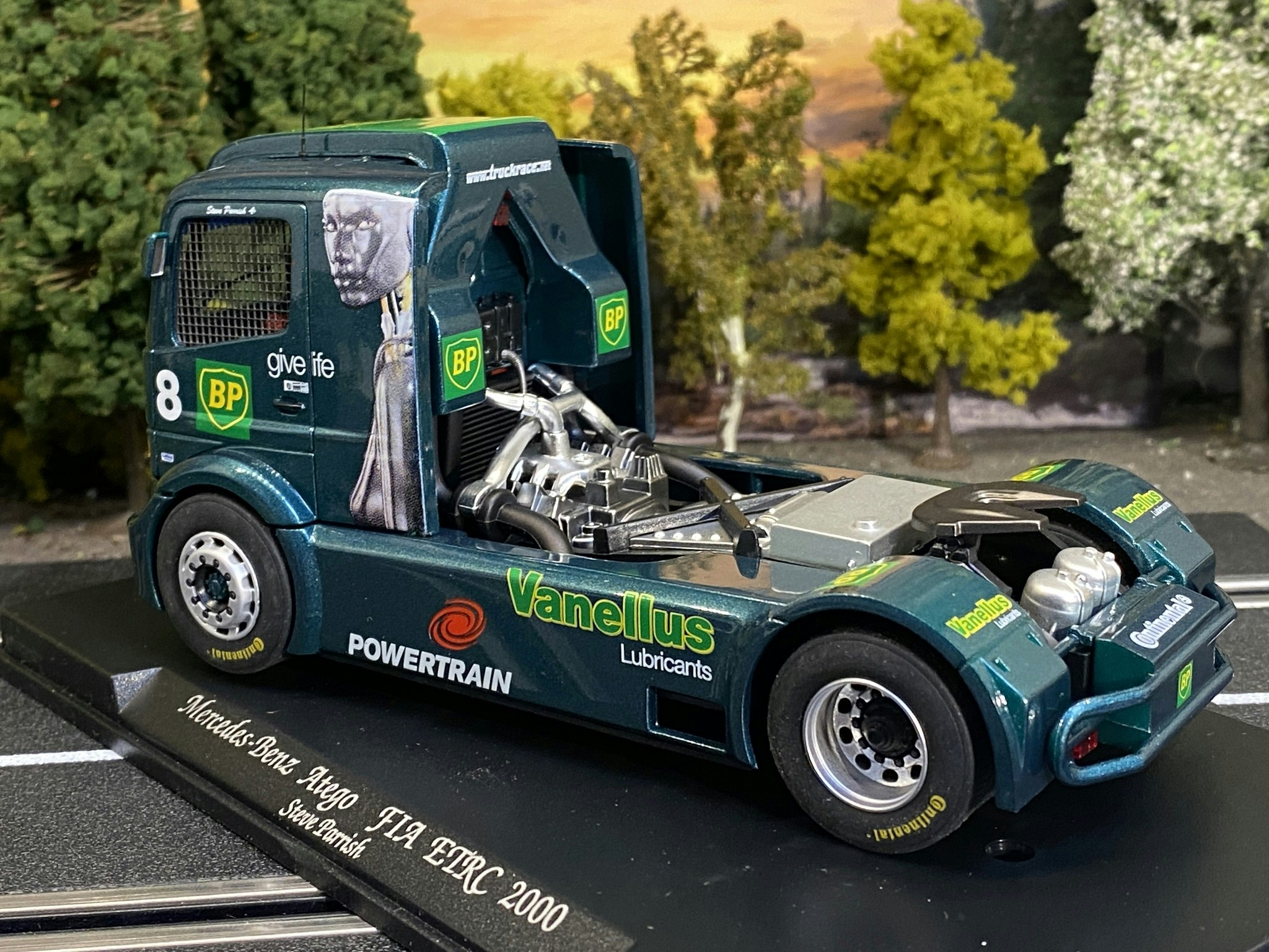 Skala 1/32 An. Slotcar/truck fr FLY/GB Track: Mercedes-Benz Atego, FIA ETRC 2000