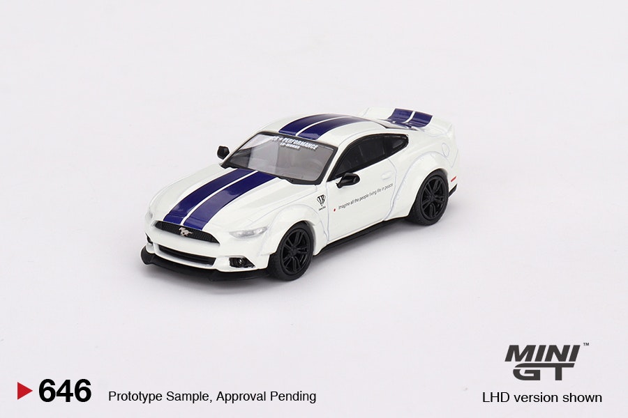 Skala 1/64 - Ford Mustang GT, LB works  fr MINI GT (646)