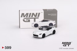 Skala 1/64 Nissan Z Performance 2023 Everest White fr MINI GT (599)