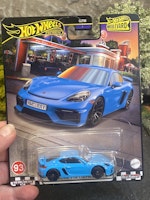 Skala 1/64 HOT WHEELS Premium - Boulevard - Porsche 718 Cayman GT4