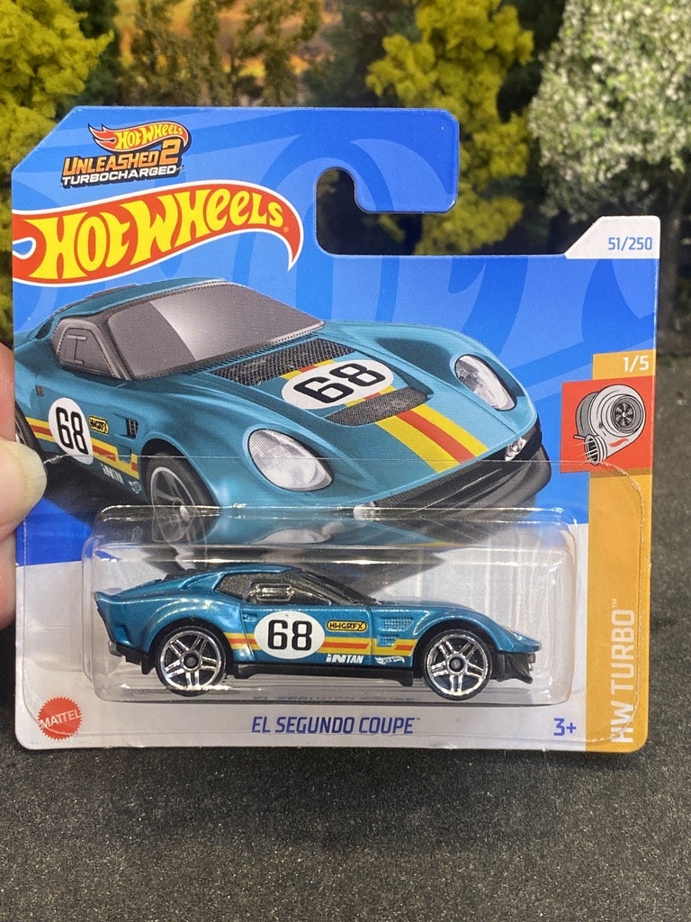 Skala 1/64 Hot Wheels: El Segundo Coupe #68