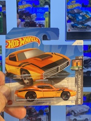 Skala 1/64 Hot Wheels: Custom Otto