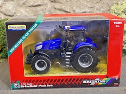 Skala 1/32 New Holland T8.435 Tractor "Blue power" fr Britains Art.nr: 43216