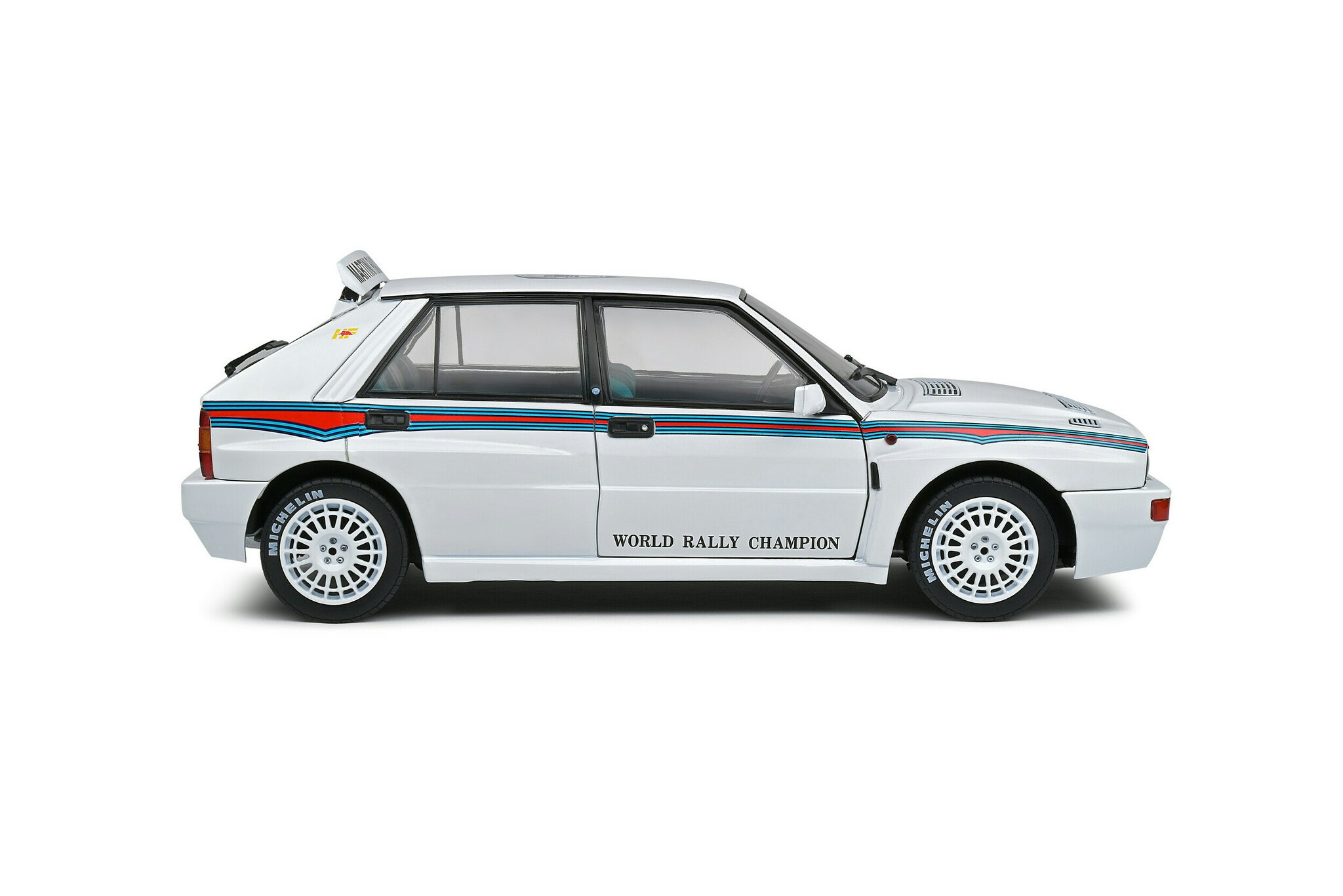 Skala 1/18 LANCIA DELTA HF INTEGRALE EVO 1 MARTINI 6 92' fr. SOLIDO