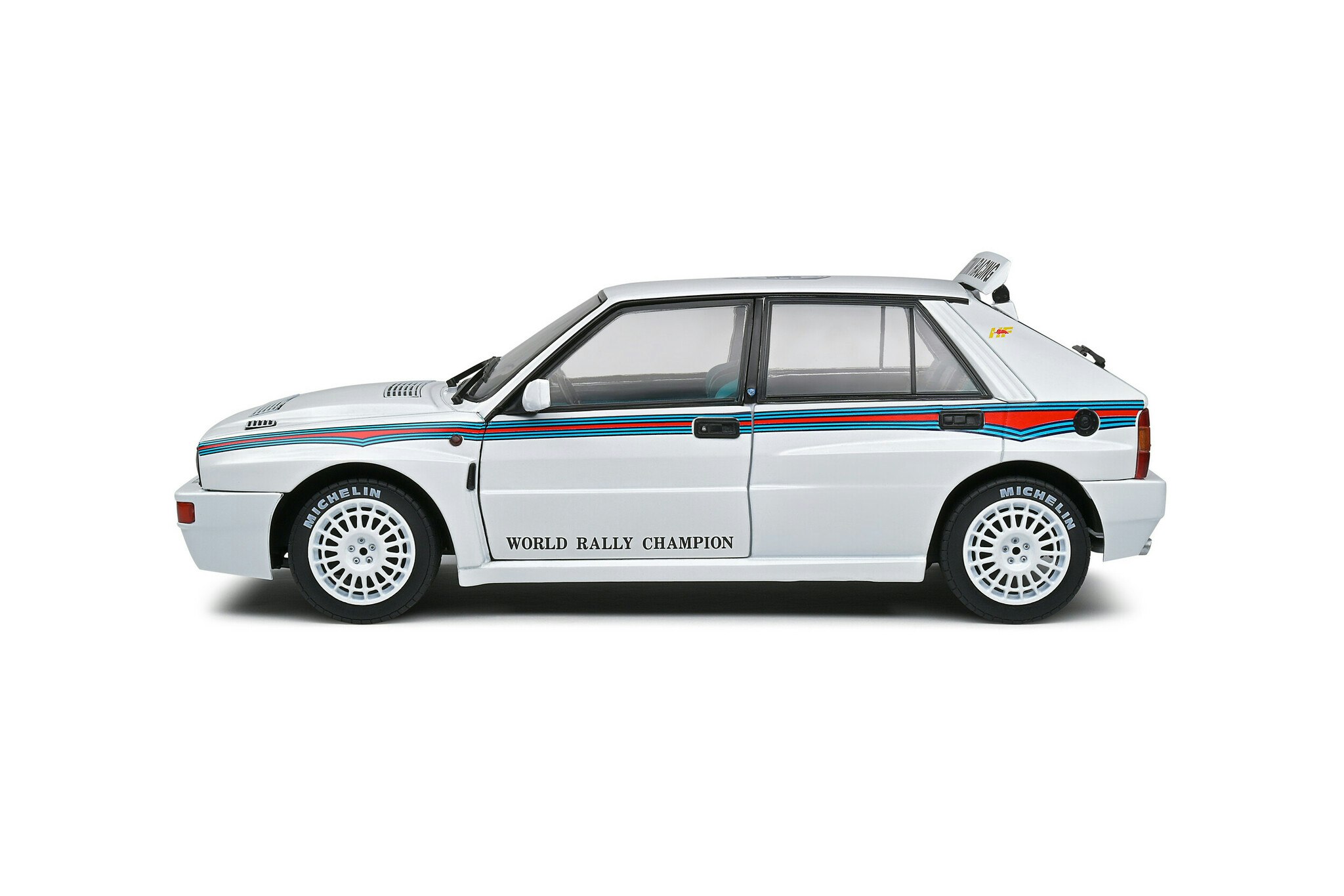 Skala 1/18 LANCIA DELTA HF INTEGRALE EVO 1 MARTINI 6 92' fr. SOLIDO