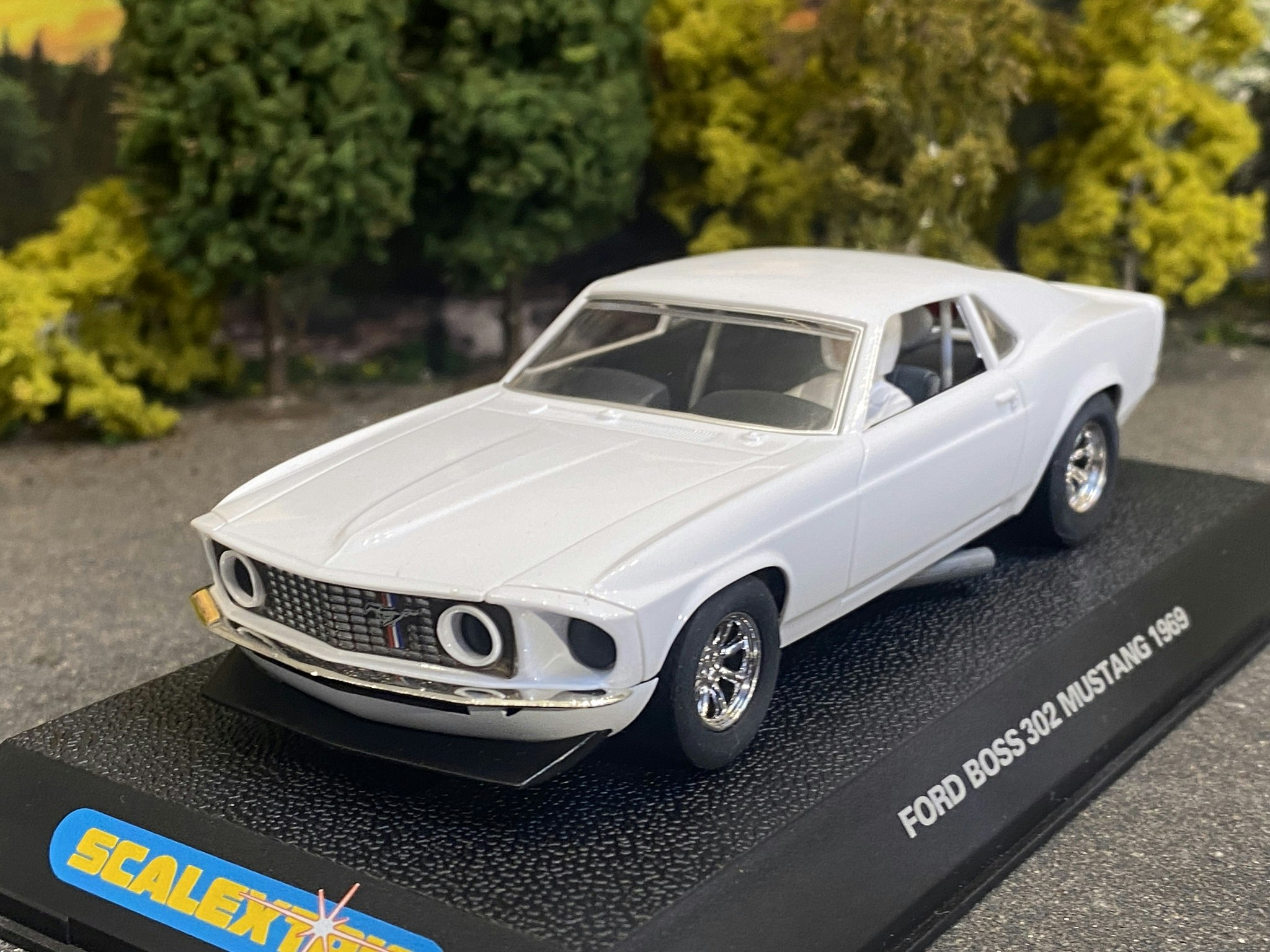 Scale 1/32 Analogue Slotcar - Ford Mustang 69' Plain White fr Scalextric