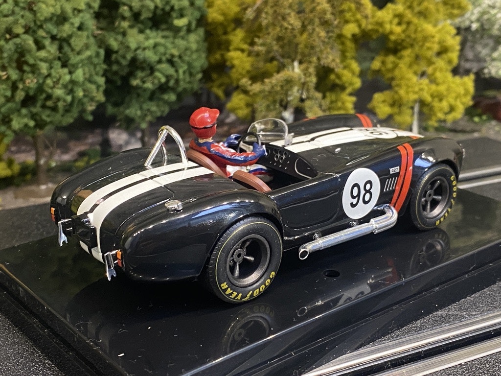 Skala 1/32 Analogue Slotcar - Black Cobra 427 S/C # 98 MC 0022 fr MRRC