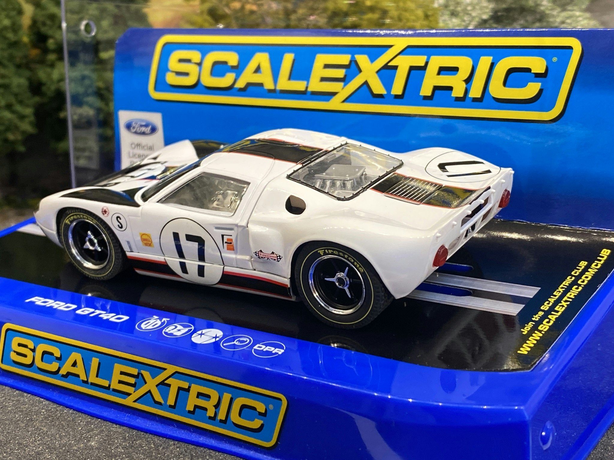 Skala 1/32 Analog Slotcar - Ford GT40, Bl/white #17 fr Scalextric