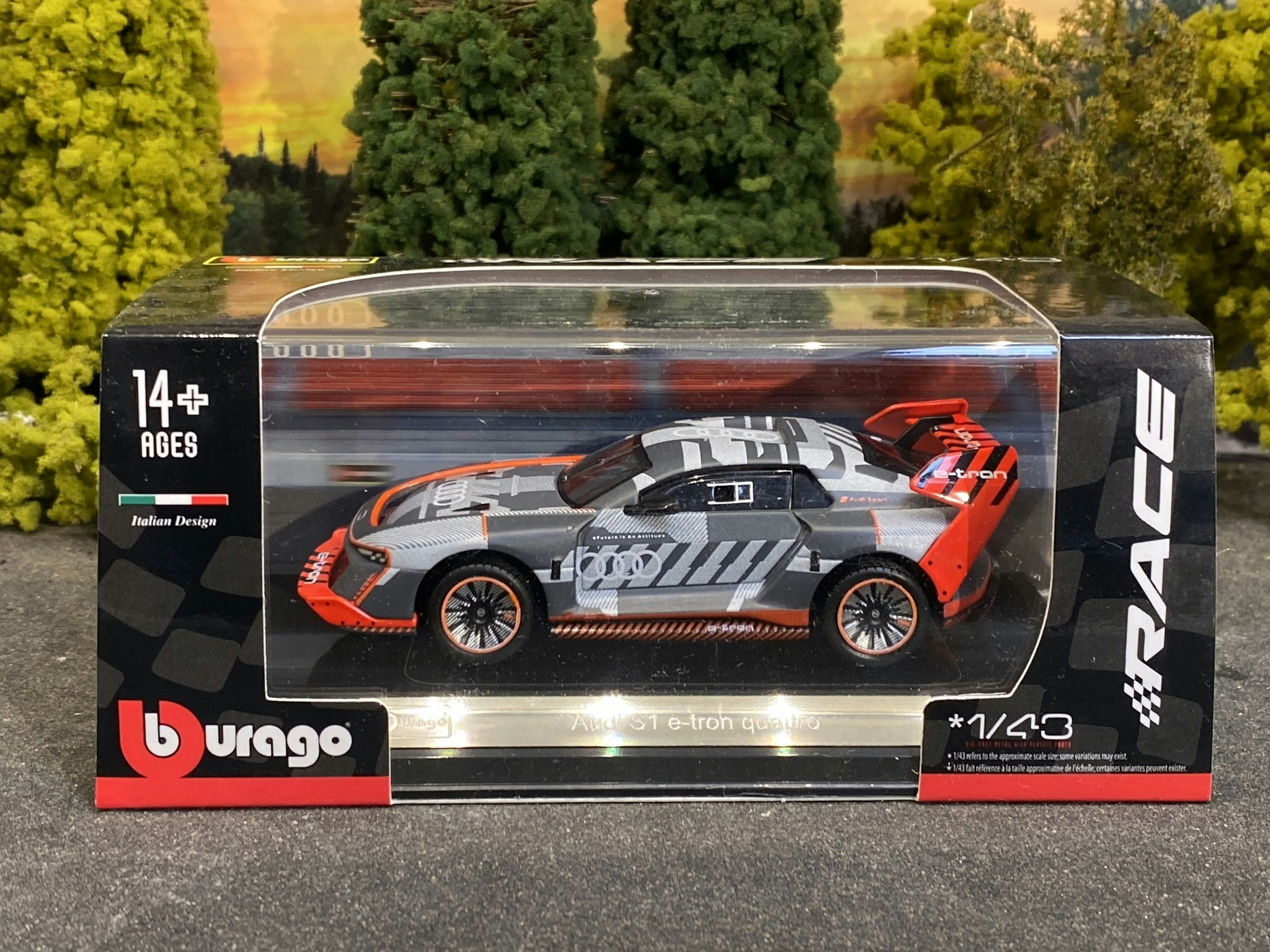 Skala 1/43 Audi S1 e-tron quattro fr Bburago Race