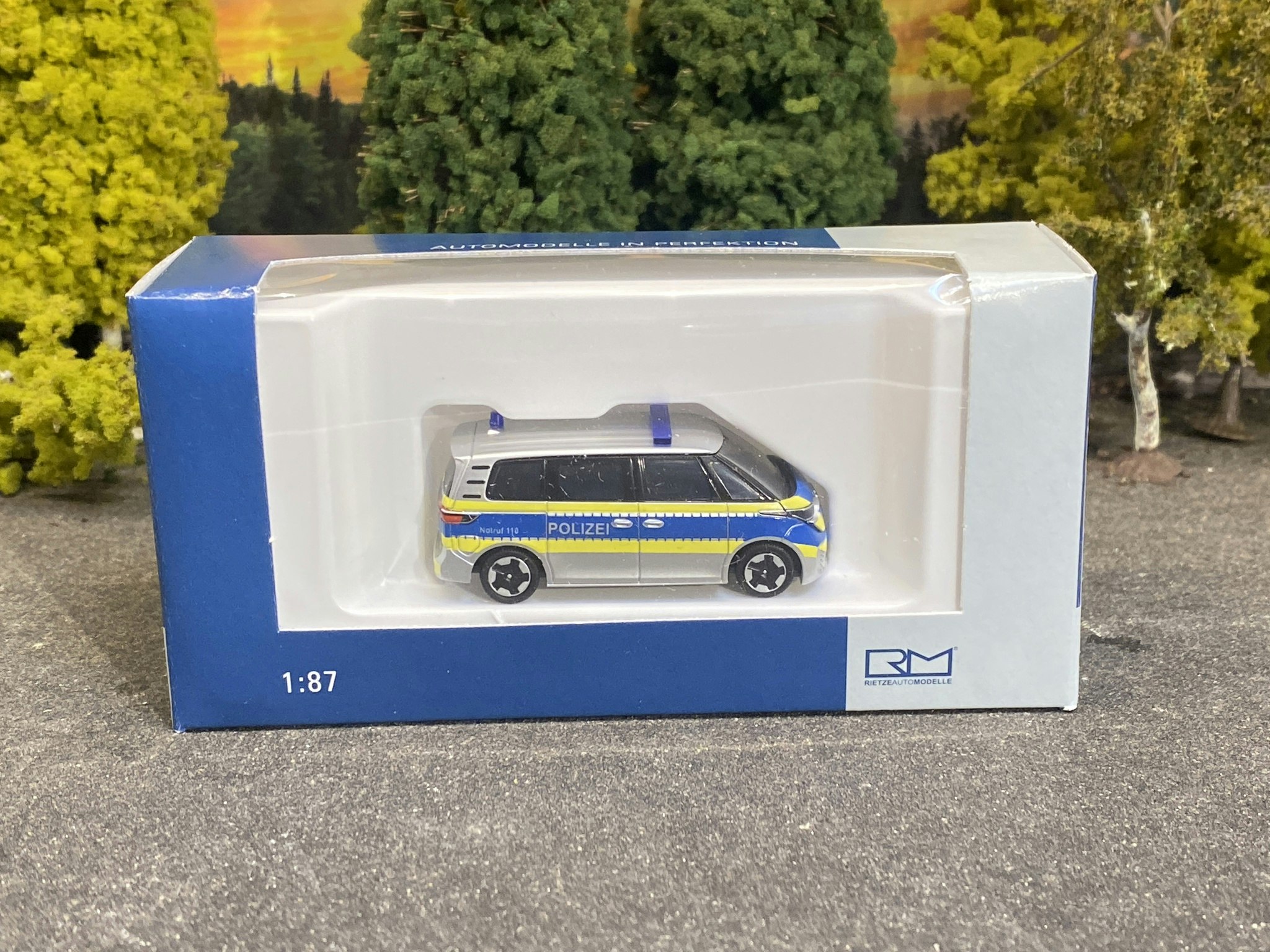 Skala 1/87 Volkswagen ID.Buzz "Polizei D" fr Rietze 51400