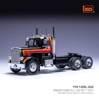 Skala 1/43 Freightliner FLC 120 g4 T 77' Black w r/y/o stripes fr IXO Models