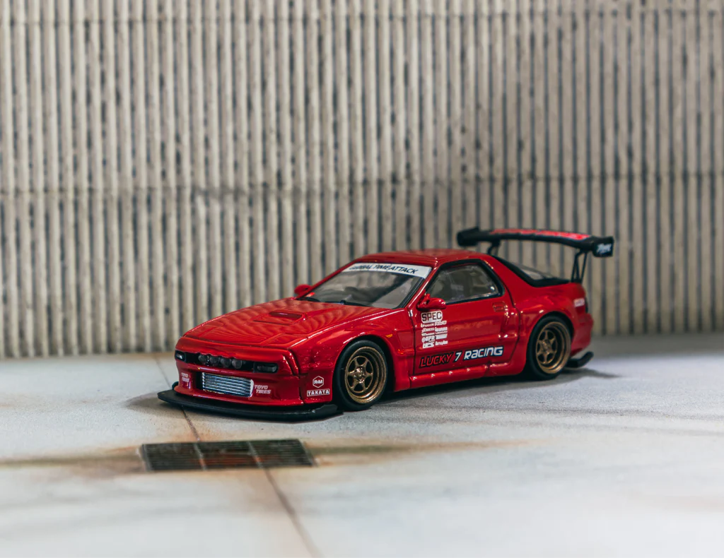 Skala 1/64 Pandem Mazda RX-7 FC3S Red fr Tarmac Works