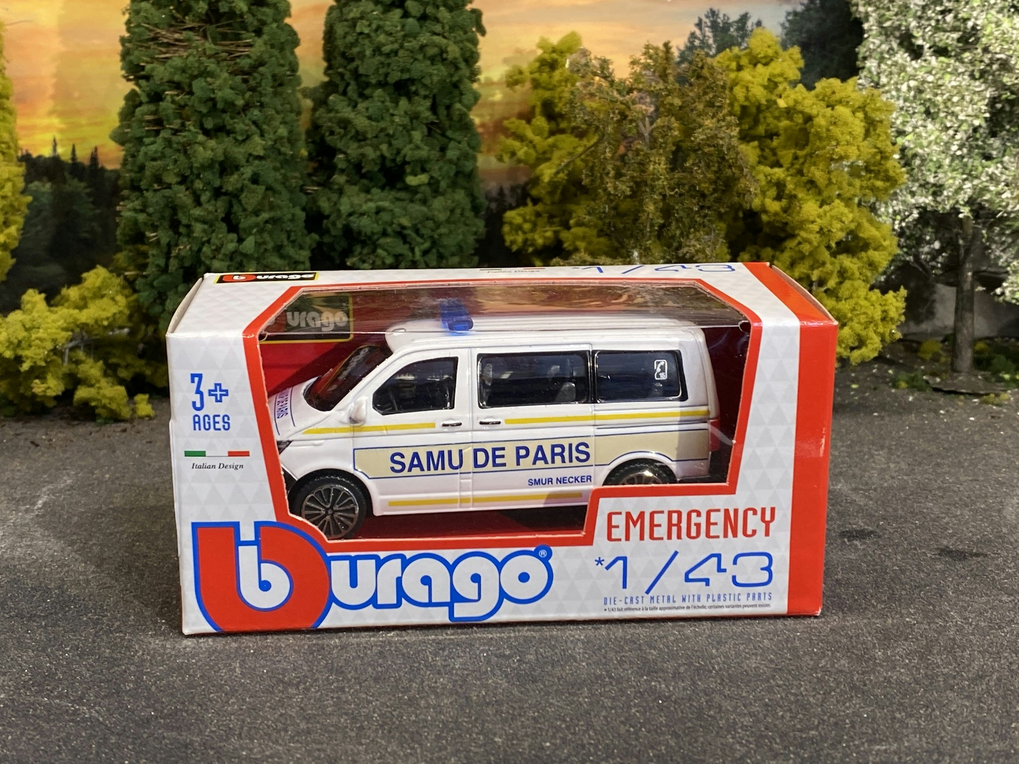 Skala 1/43 VW Transporter/Multivan VW T6.1 "Samu de Paris" fr Bburago