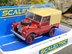 Skala 1/32 Analogue Scalextric Slot Car: Land Rover Series 1, poppy red