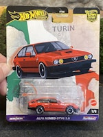 Skala 1/64 Hot Wheels Premium, Car Culture, Alfa Romeo GTV6, Red